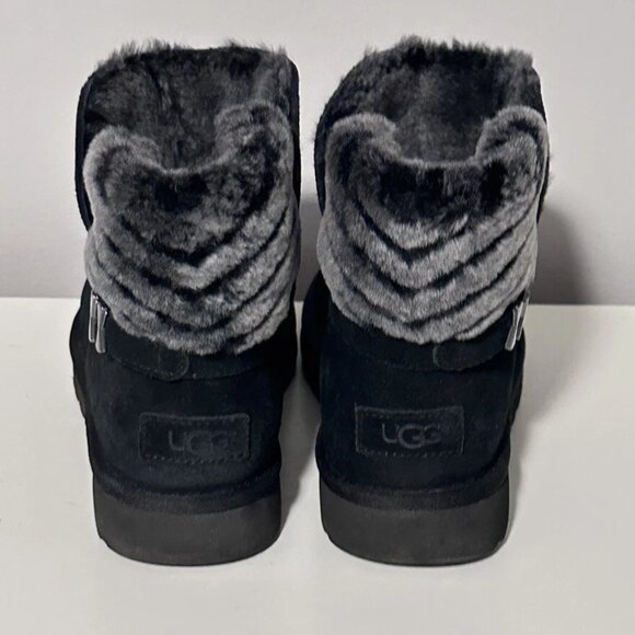 UGG Australia Adria Black Suede Sheepskin Boot 1013306 Women Size 4 - Picture 2 of 5
